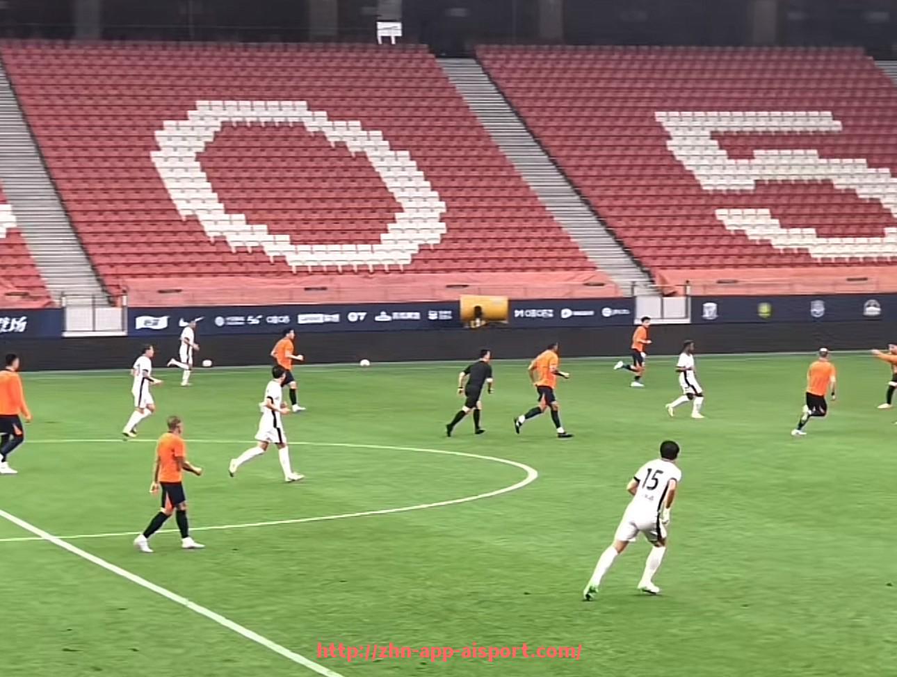 爱体育app-英超球队的打法风格与战术分析